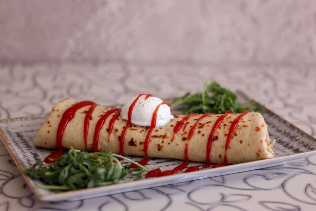 slana palacinka sa pavlakom i kecapom